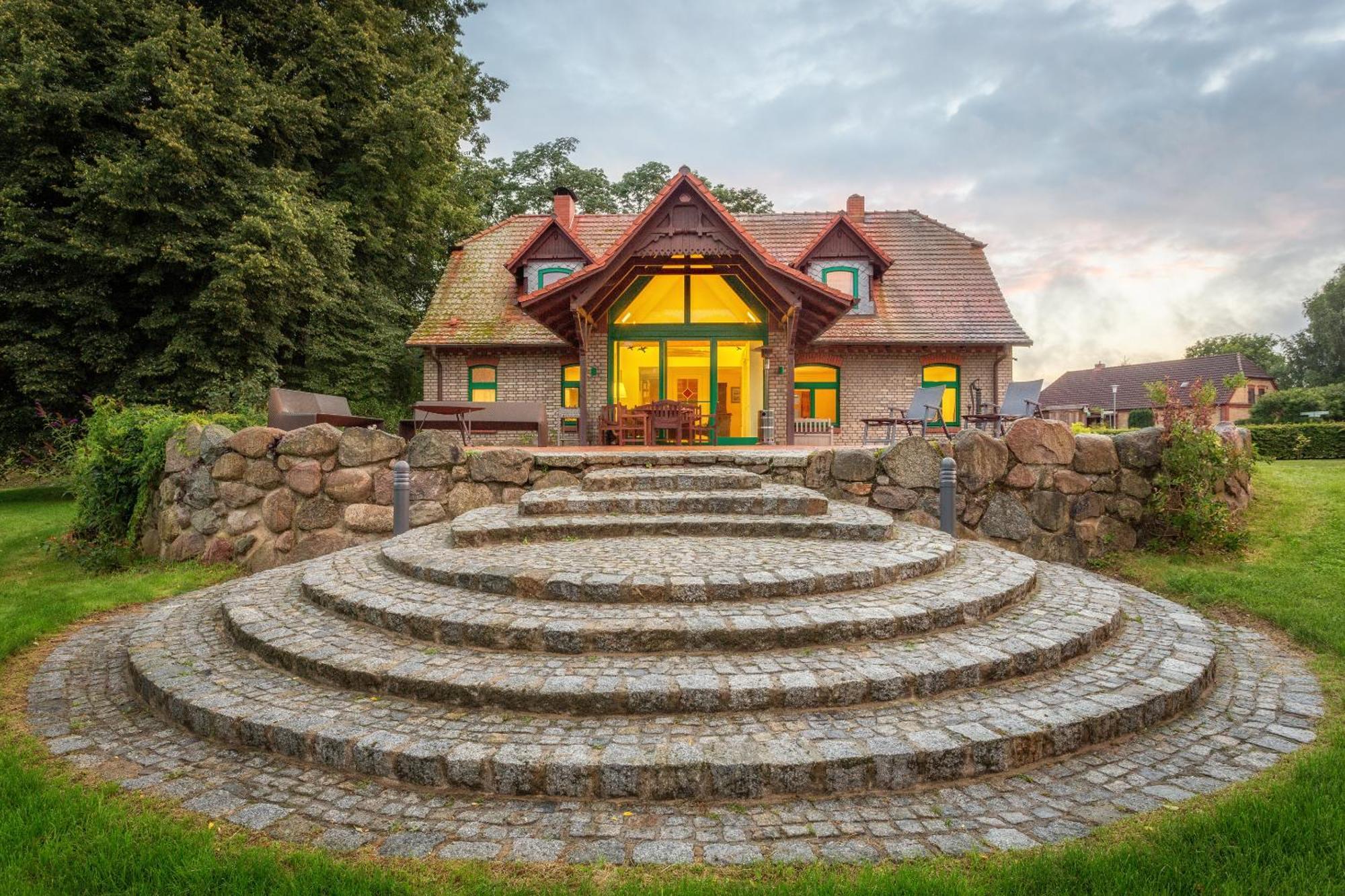 Julchendorf J1 Idyllisches Ferienhaus Mit Seeblick מראה חיצוני תמונה
