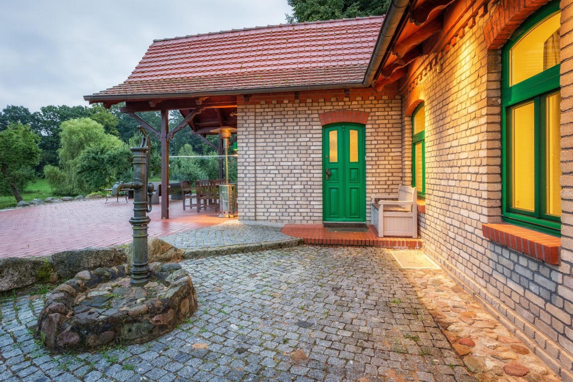 Julchendorf J1 Idyllisches Ferienhaus Mit Seeblick מראה חיצוני תמונה