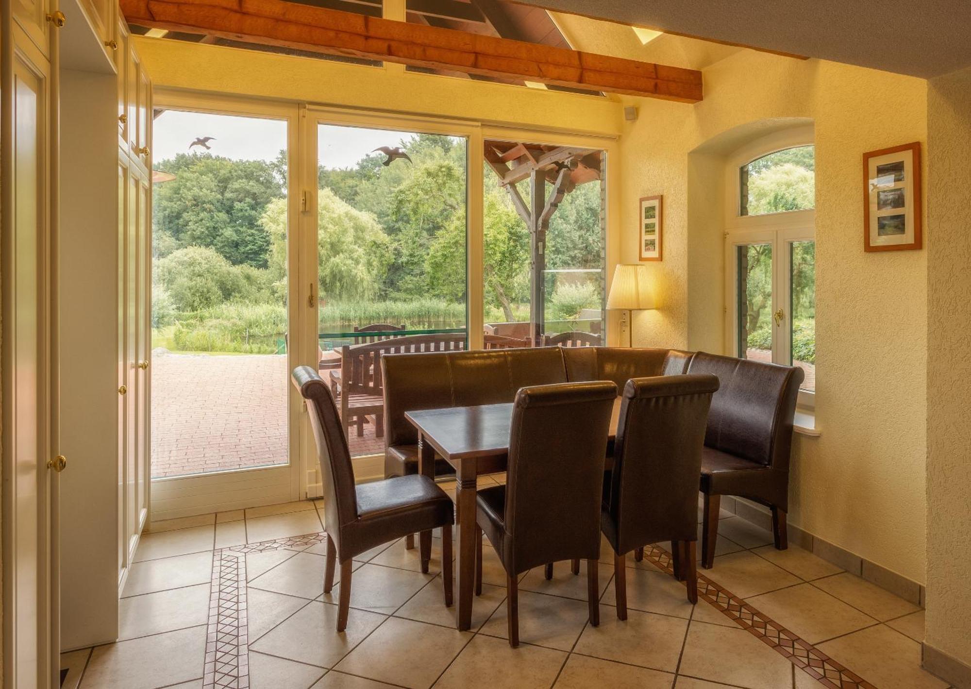 Julchendorf J1 Idyllisches Ferienhaus Mit Seeblick מראה חיצוני תמונה